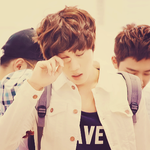 [EXO] 종인이가 여잘 돌같이 <b>본대</b>잖아