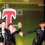 [EXO] 요즘 이게<b>유행</b>이라면서..