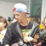 [EXO] 사생들의<b>팔짱</b>을끼겠다는의지