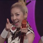 <b>우열</b>을 가릴수없는 매력녀들 티파니vs산다라박 같은 옷 다른느낌