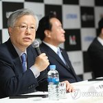 <b>kt</b>이석채회장, 한국 야구 살린다!