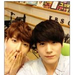 의외의 절친커플 아기<b>병사</b> 형식 &amp; 슈주 려욱