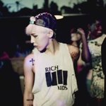 <b>호응</b>ㅇ.....