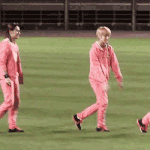 [<b>B1A4</b>] <b>B1A4</b> 잔디 미끄럼틀ㅠ.ㅠ