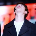 [EXO] 2시간 반에서 3시간 반만 기다리면되
