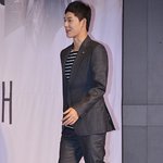 쥐파먹은 머리한 <b>임시완</b>