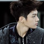 <b>남신</b> 여신 돋는 아이돌의 옆라인