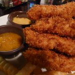 텐더&amp;허니 드레싱과 살구드레싱은 환상의 조합! 이태원 게코스 <b>테라스</b>