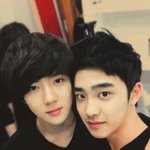 [EXO] 헐 오세훈 도경수 <b>흑</b>발쩌네