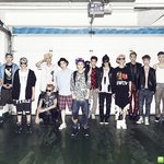 [EXO] <b>모두들</b>읽어주셧으면해요........