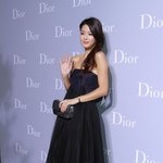 드레스 입은 모습,. 걍 무한<b>황홀</b>ㅠㅠ 전지현 남편 당신은 진정한...