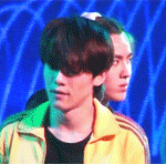 [EXO] 종대 긴머리&amp;손키스