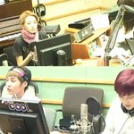 [EXO] 슈키라 못보는 사람들 위해 캡쳐했어요