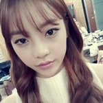 앞머리 내린 <b>훈녀</b> 아이돌 셀카