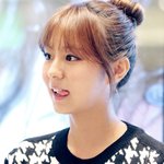 뱅앞머리 내고 급어려진 <b>유이</b>