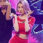 <b>올레드</b> 의상입은 선미