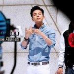 아이돌의 <b>데님</b> 셔츠 패션.jpg