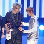 [EXO] 클형한테 모자뺏긴 켜<b>닝</b>