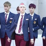 [EXO] 세훈선배와 엑소고등<b>학생들</b>,,ㅎㅎ