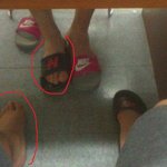 [<b>해석</b>왕] 도서관에서 생긴 난처한 상황