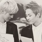 [EXO] <b>증사</b>올릴꺼면 한번에올려ㅋㅋ