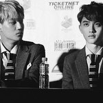 [EXO] 니니 <b>경수</b>보고 비웃는 짤