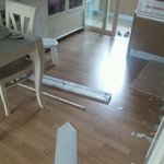 [도와주세요] 아파트 등이 떨어져 사고가 났는데 시공사는 나몰라라...