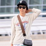 갈수록 난해해지는 것 같은 김나영 최근 공항 사진