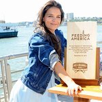 이혼하더니 어째 더 젊어진 것 같은 케이티 홈즈