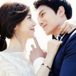 드디어 부부가 되는 이보영과 지성 웨딩 화보