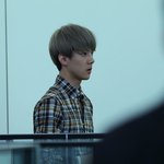 [EXO] 공항 사진이랑 쇼챔피언 퇴근 전 사진 