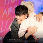 [EXO] 엘퀴들 넘 불쌍하담.. ㅠㅅㅠ