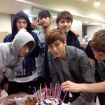 [VIXX] 안녕하세요 지나가는 타팬덤입니다.
