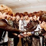 [EXO] (욕주의)결혼식다녀온<b>새끼들</b>아