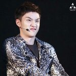 [EXO] 뿌리치고 공부하러감 