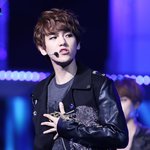 [EXO] 백현이 어머님 <b>감사</b>합니다