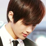 엘<b>명수</b> 최근 초근접 직찍