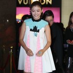 <b>내</b> <b>눈</b>으로 보고도 믿을 수 없는 김유정 최근 패션.. 화장..