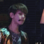[EXO] 백현이가 힘들어하면 가슴<b>아포</b>..