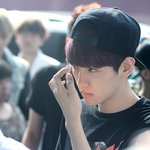 [EXO] <b>인상</b> 쓰는 백현이..