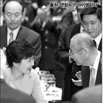 [시사토론] <b>백선엽</b>은 진짜 한국전쟁의 영웅인가?