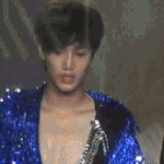 [EXO] 카이 <b>가슴팍</b>..(귀한짤)