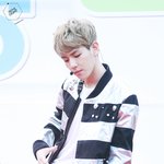 [EXO] <b>손</b> 닿을 듯한 <b>니</b> 모습