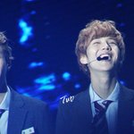 [EXO] 루한<b>호탕</b>한웃음