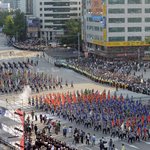 [시사논평] 국군의 날 시가<b>행진</b>, 역사는 40년 전으로 후퇴했다...