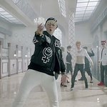 [블락비] <b>비범</b> 과감한 복근노출?!!