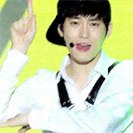 [EXO] 준면이 흑발?<b>레드애플</b>?
