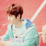 [EXO] 변백현 반년만에 업그레이드 된 <b>물병</b>던지기 실력