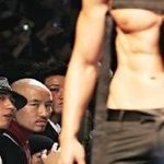 [EXO] 엑소 <b>홍석천</b>이랑 친하구나..