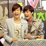 [EXO] 변백현 김종인 둘<b>이</b> <b>형</b>젠줄;;;;